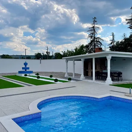 Kingdom Villa Blagaj